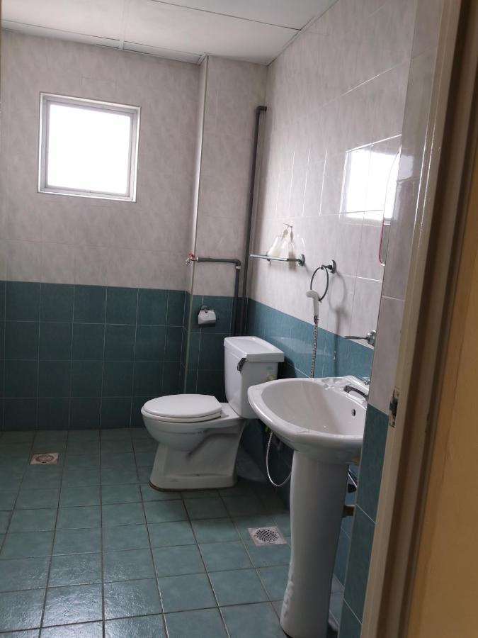 Plaza Melaka Raya Apartment Esterno foto
