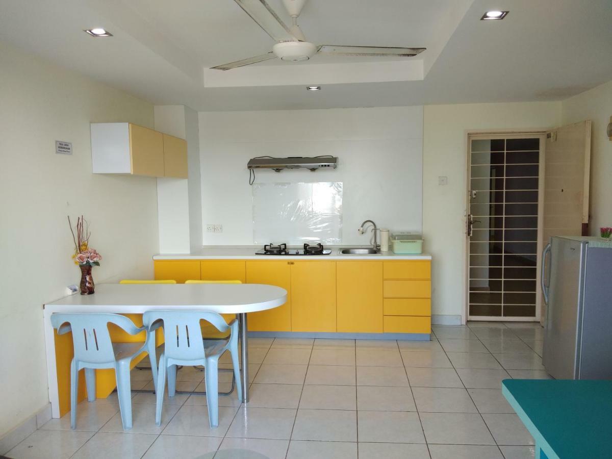 Plaza Melaka Raya Apartment Esterno foto