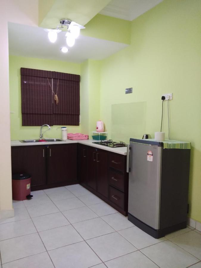 Plaza Melaka Raya Apartment Esterno foto